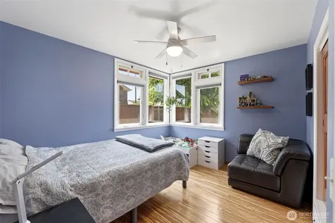 4826 Delaware Avenue Everett WA 98203