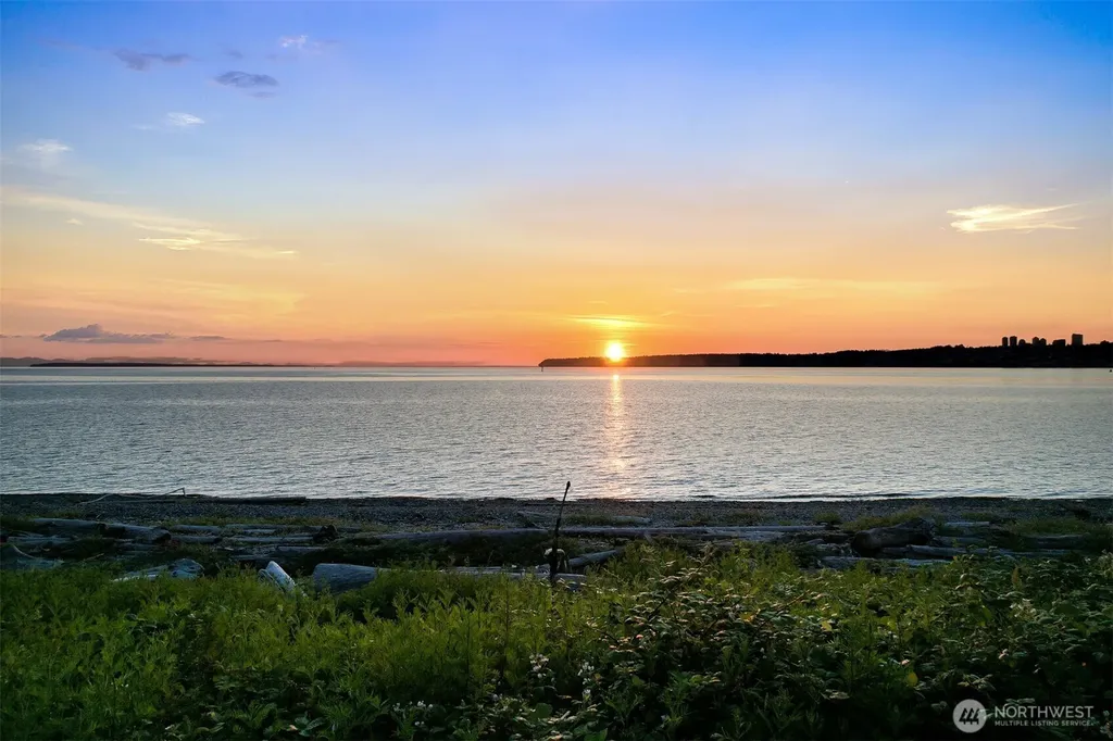 9535 Semiahmoo Parkway Blaine WA 98230