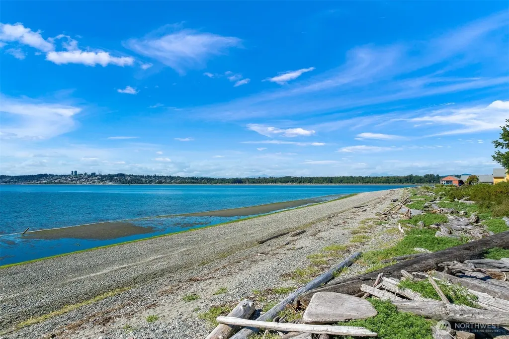 9535 Semiahmoo Parkway Blaine WA 98230