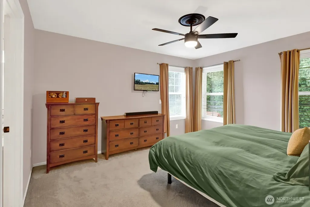 1715 Village Drive Lynden WA 98264