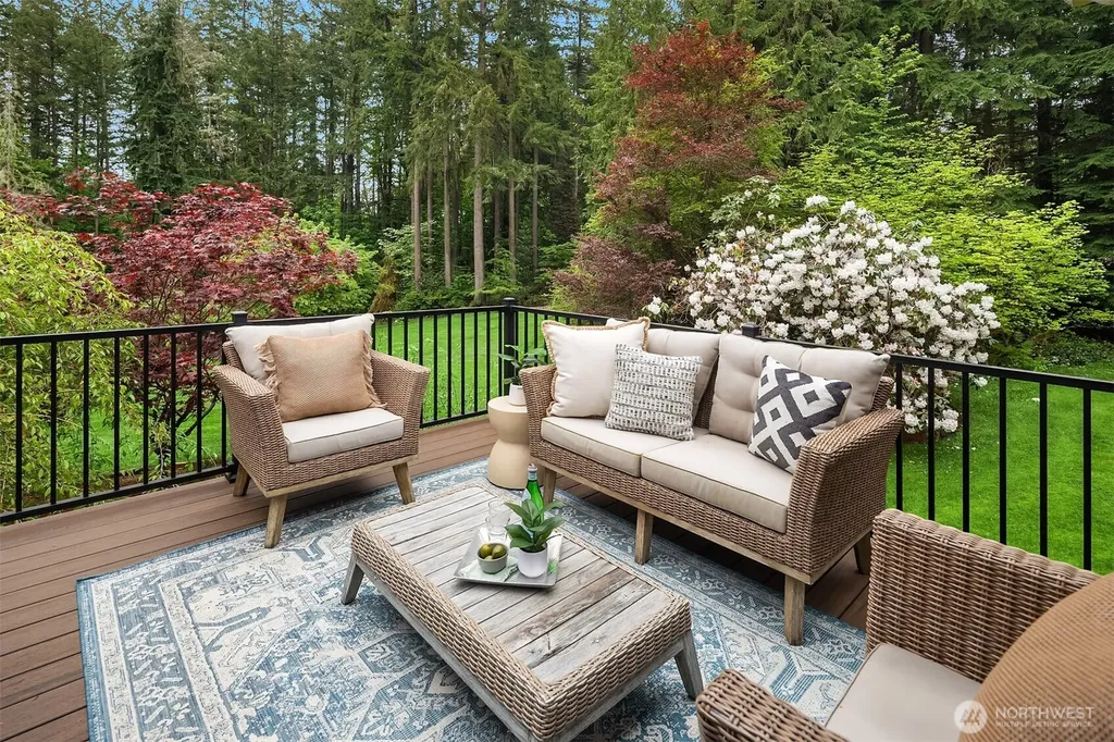 22619 87th Avenue SE Woodinville WA 98077