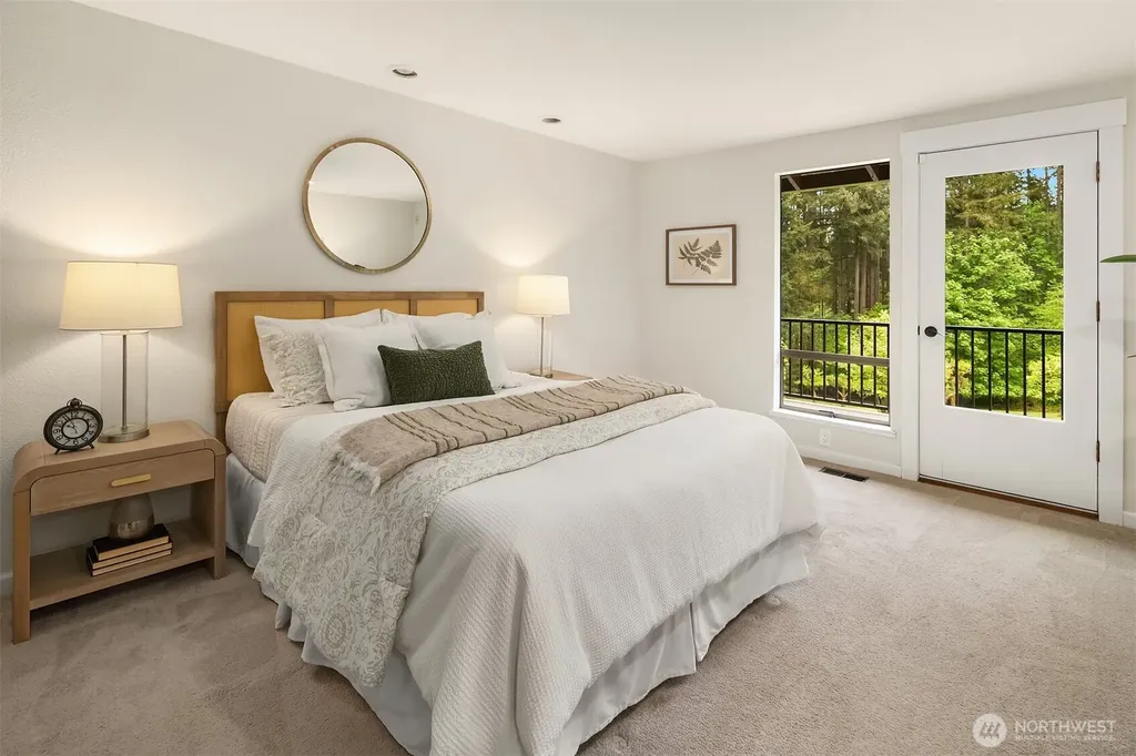 22619 87th Avenue SE Woodinville WA 98077
