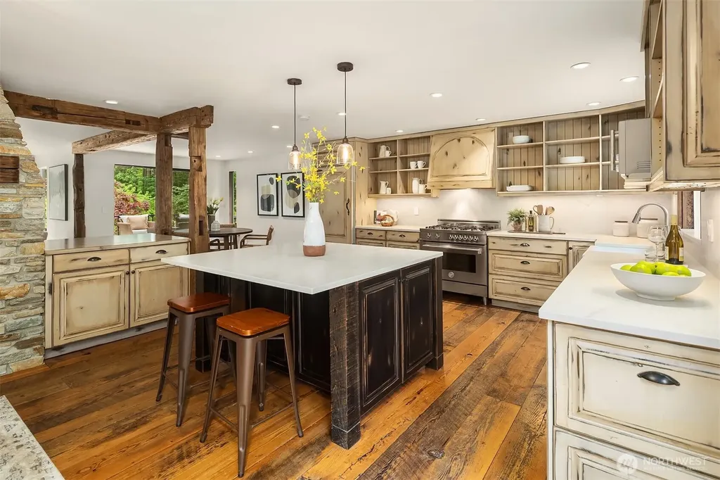 22619 87th Avenue SE Woodinville WA 98077
