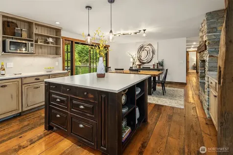 22619 87th Avenue SE Woodinville WA 98077