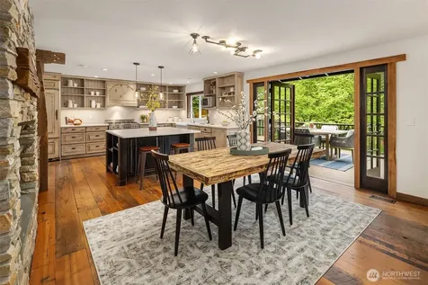 22619 87th Avenue SE Woodinville WA 98077
