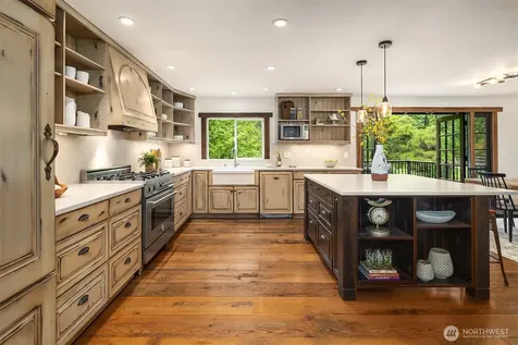 22619 87th Avenue SE Woodinville WA 98077