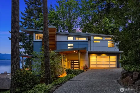 1606 W Lake Sammamish Parkway SE Bellevue WA 98008