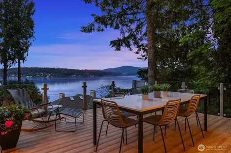 1606 W Lake Sammamish Parkway SE Bellevue WA 98008