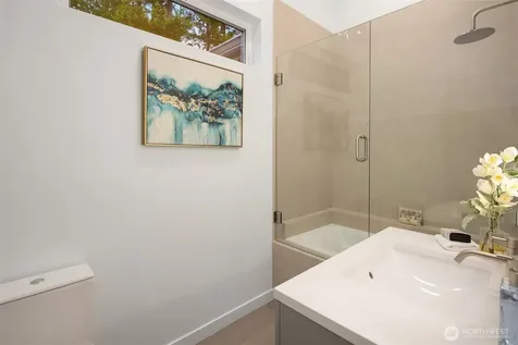 1606 W Lake Sammamish Parkway SE Bellevue WA 98008