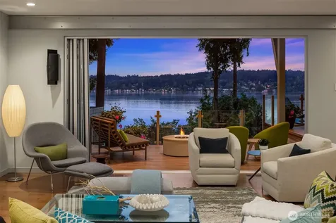1606 W Lake Sammamish Parkway SE Bellevue WA 98008