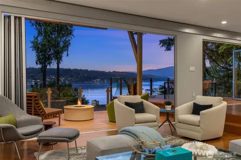 1606 W Lake Sammamish Parkway SE Bellevue WA 98008