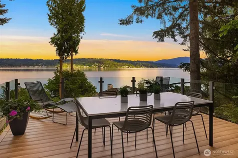 1606 W Lake Sammamish Parkway SE Bellevue WA 98008