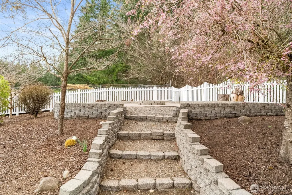 8573 Conifer Court SE Olympia WA 98513