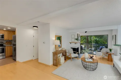 10919 NE 35th Place Bellevue WA 98004