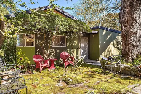 1363 Country Club Drive Camano Island WA 98282