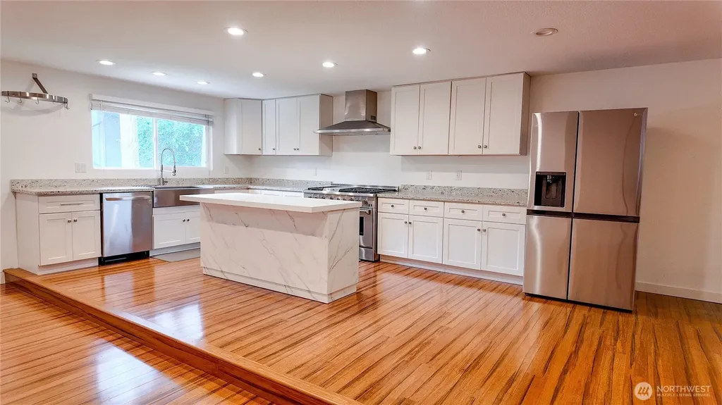 37702 27th Place Federal Way WA 98003
