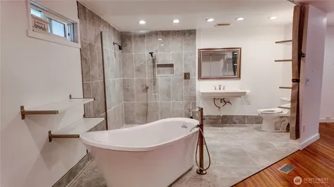 37702 27th Place Federal Way WA 98003