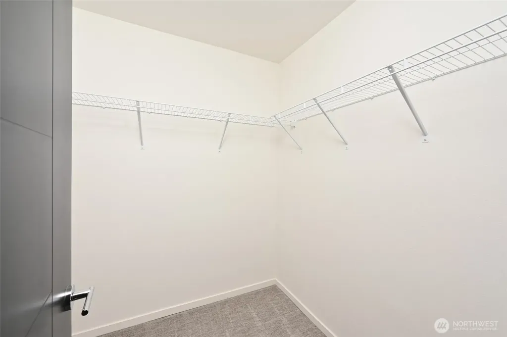 738 N 95th Seattle WA 98103