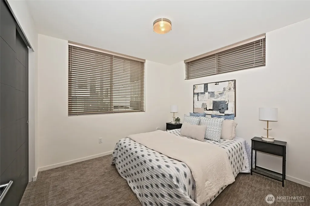 738 N 95th Seattle WA 98103
