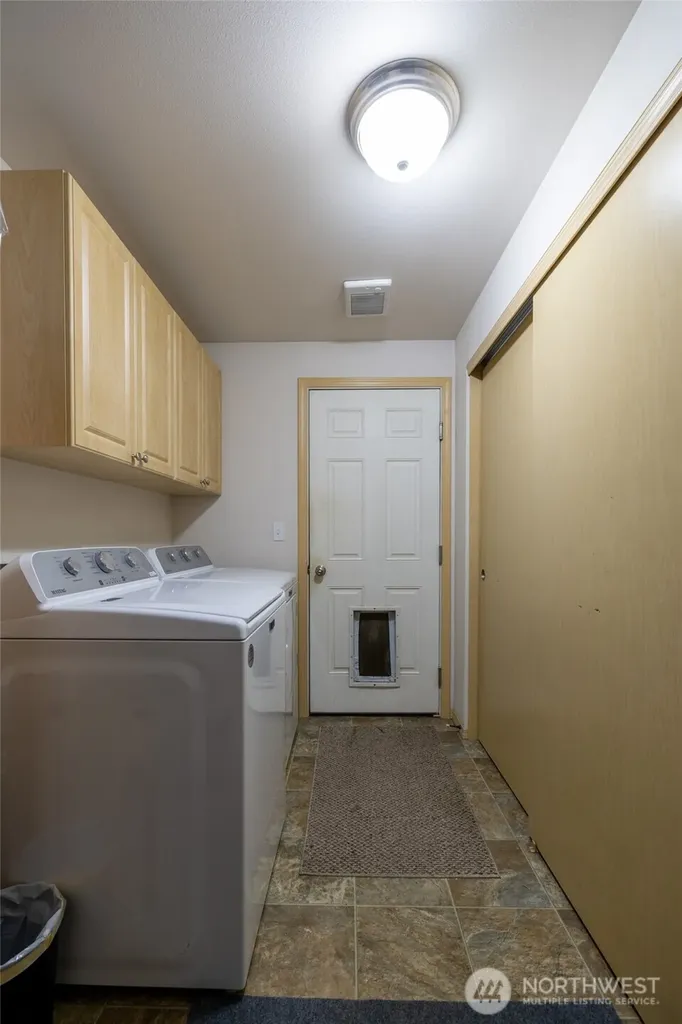 3381 Jackson Highway Chehalis WA 98532