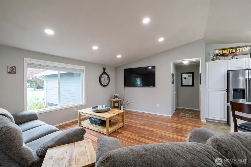 3381 Jackson Highway Chehalis WA 98532