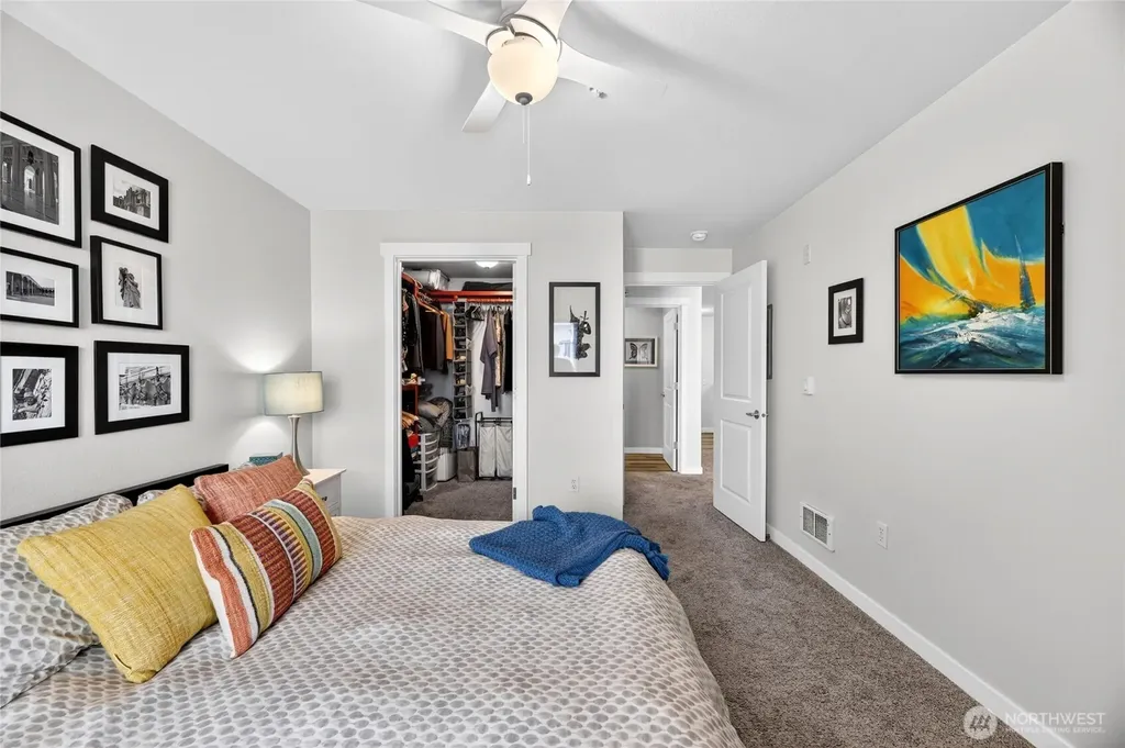 12534 15th Avenue NE Seattle WA 98125