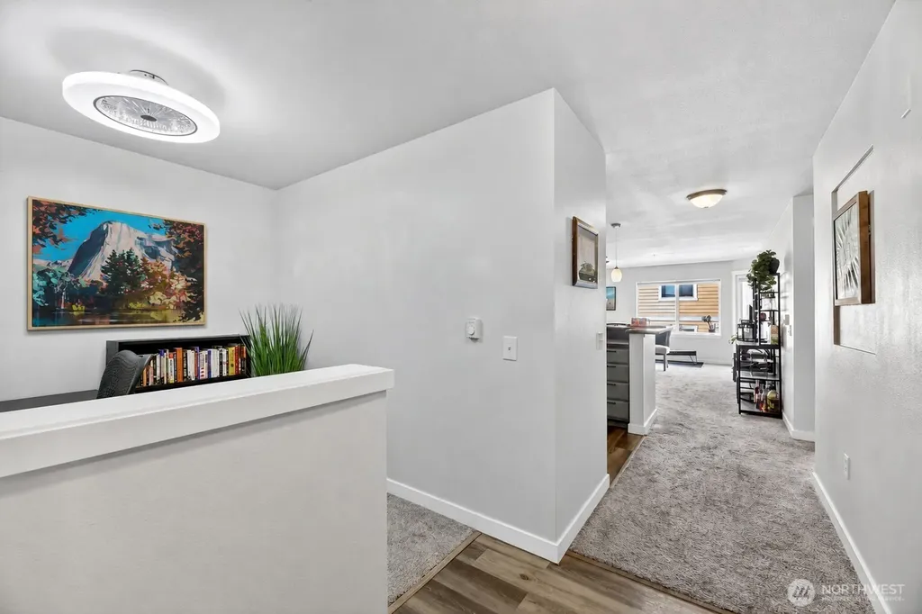 12534 15th Avenue NE Seattle WA 98125
