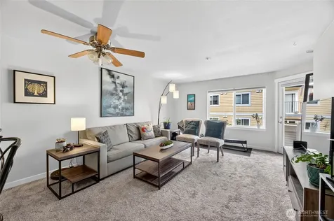 12534 15th Avenue NE Seattle WA 98125