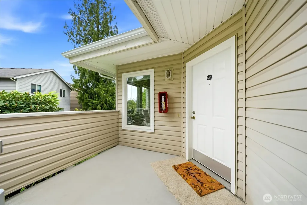 9210 Market Place Lake Stevens WA 98258
