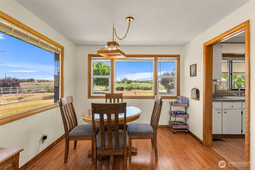 721 Rd 20 NE Soap Lake WA 98851