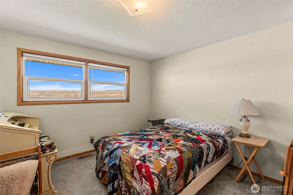 721 Rd 20 NE Soap Lake WA 98851