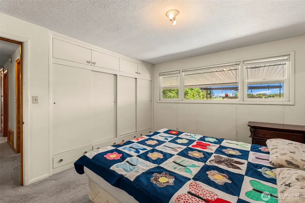 721 Rd 20 NE Soap Lake WA 98851