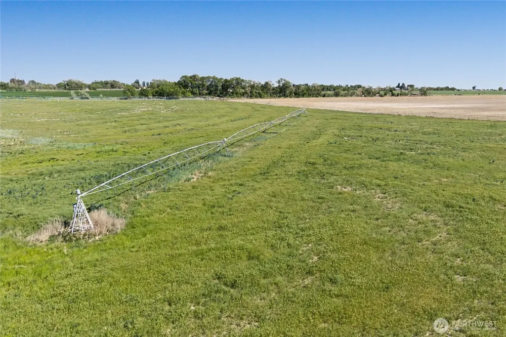 721 Rd 20 NE Soap Lake WA 98851