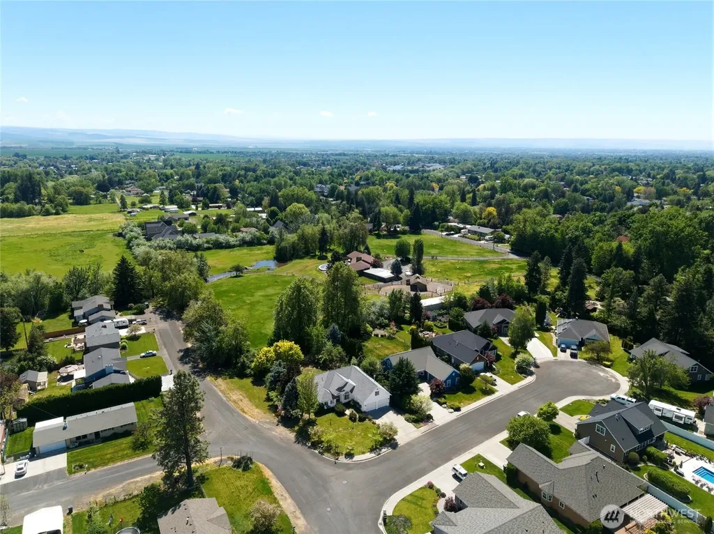 1388 Crystal Court Walla Walla WA 99362
