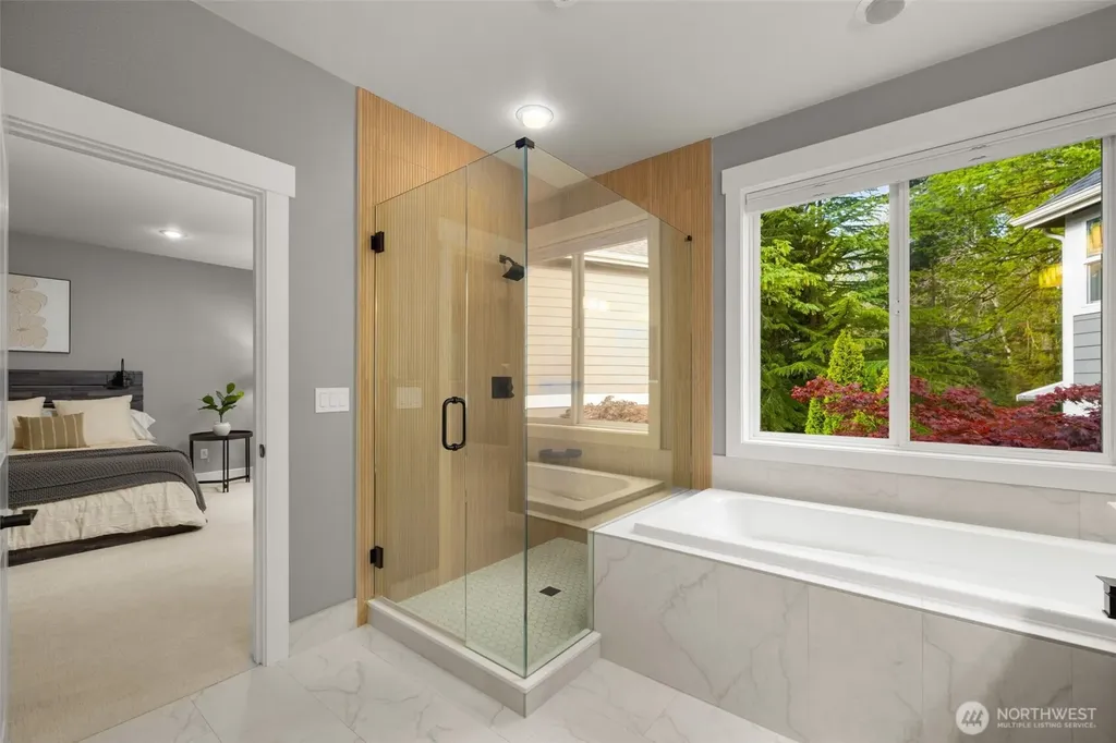 1300 N 27th Place Renton WA 98056