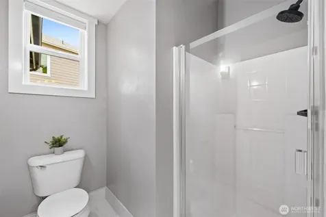 1300 N 27th Place Renton WA 98056