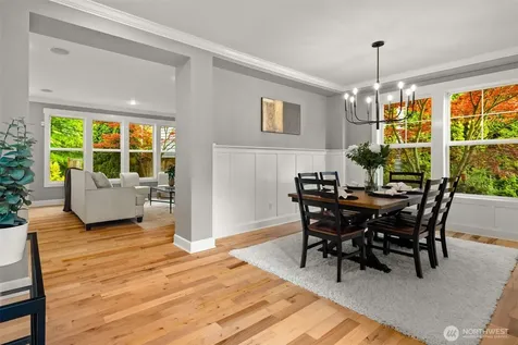 1300 N 27th Place Renton WA 98056