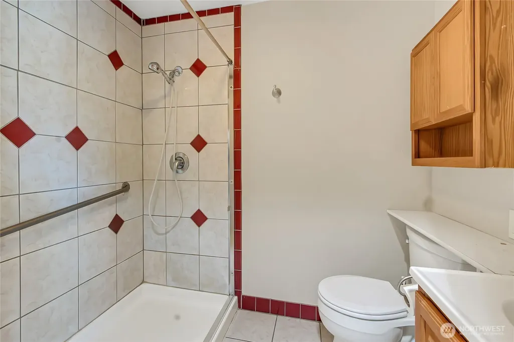 7117 40th Street W Tacoma WA 98466
