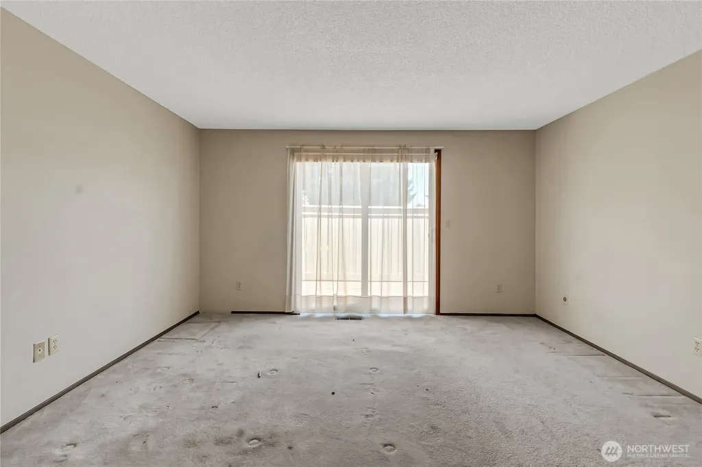 7117 40th Street W Tacoma WA 98466