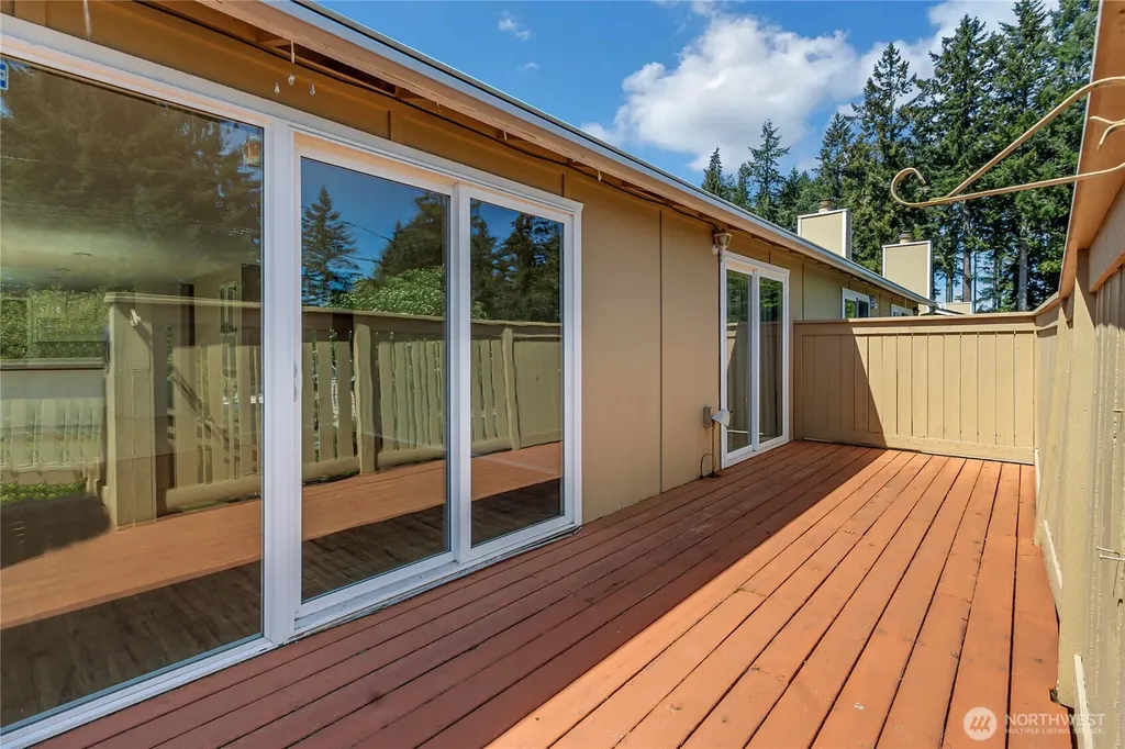 7117 40th Street W Tacoma WA 98466