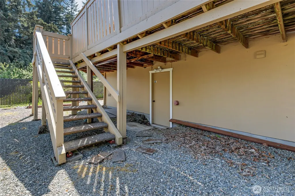 7117 40th Street W Tacoma WA 98466
