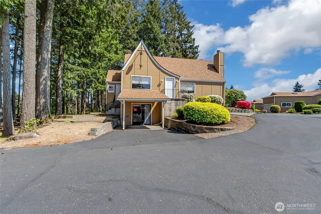 7117 40th Street W Tacoma WA 98466