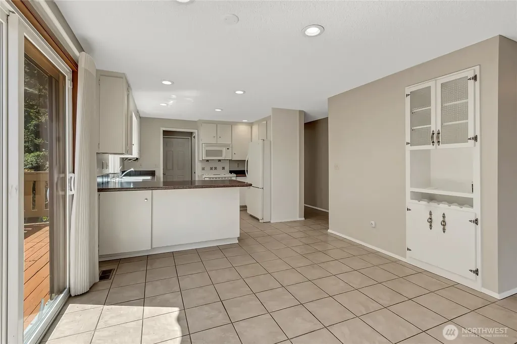 7117 40th Street W Tacoma WA 98466