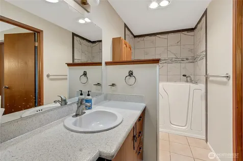 7117 40th Street W Tacoma WA 98466