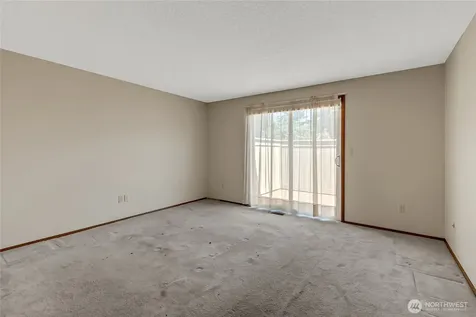7117 40th Street W Tacoma WA 98466