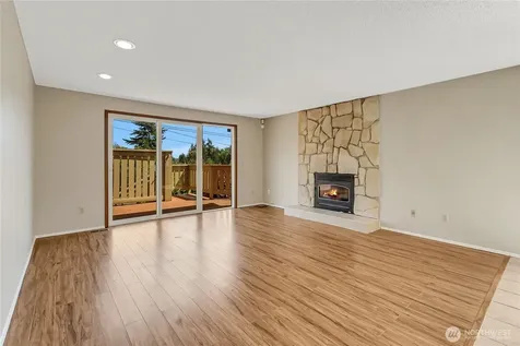 7117 40th Street W Tacoma WA 98466