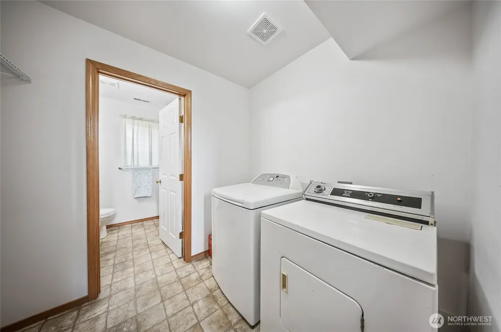 2427 Bellanca Court East Wenatchee WA 98802