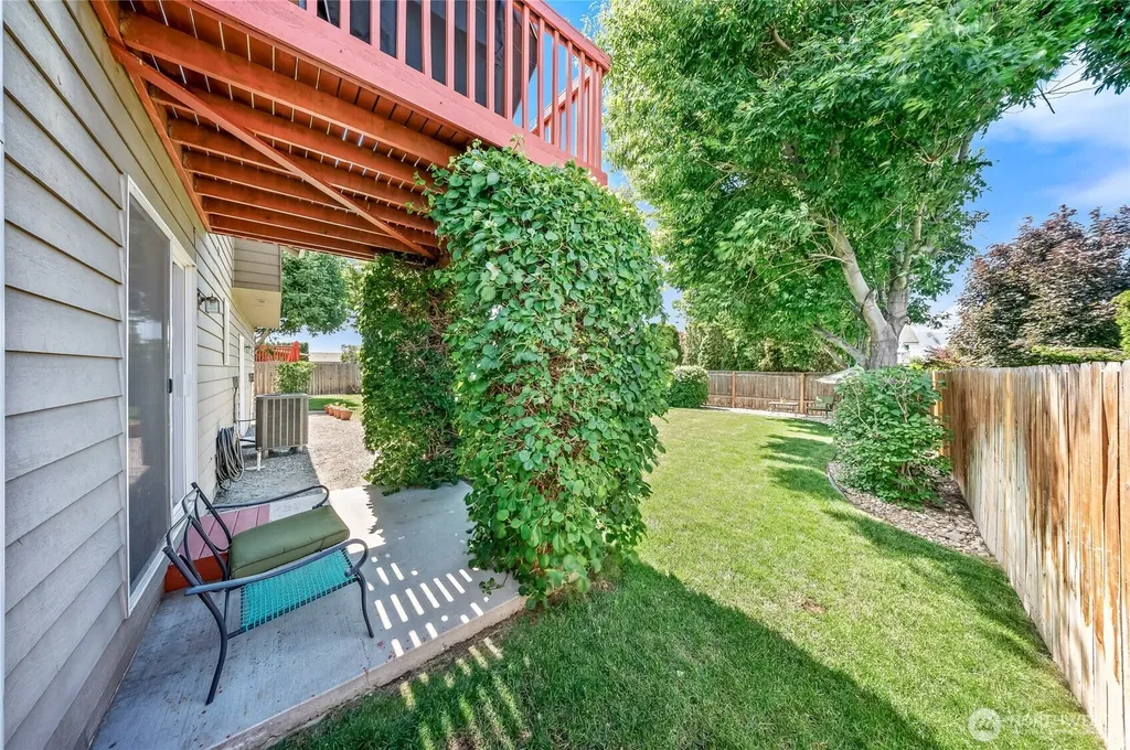 2427 Bellanca Court East Wenatchee WA 98802
