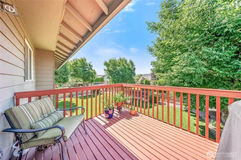 2427 Bellanca Court East Wenatchee WA 98802
