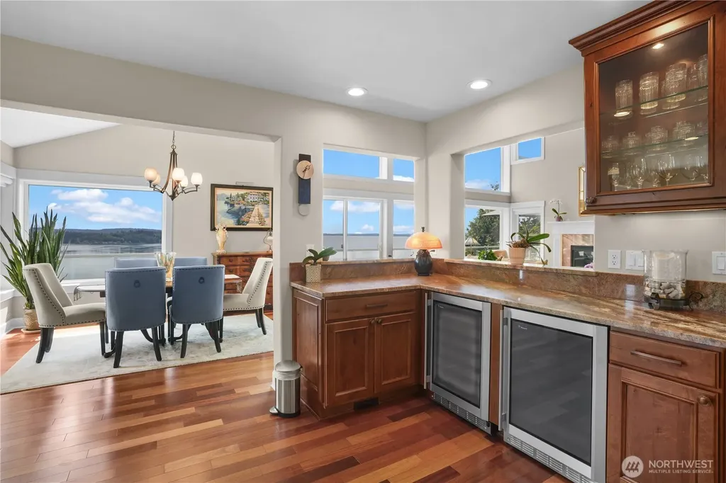 12624 95th Avenue NW Gig Harbor WA 98329